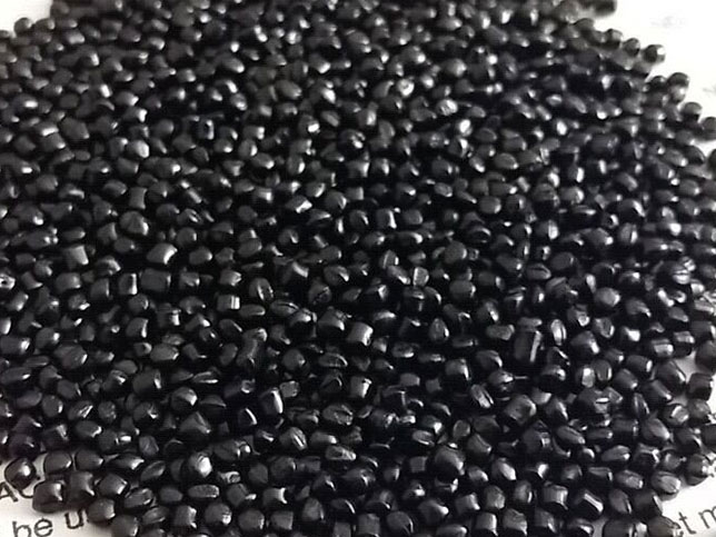 黑色母粒主要有哪些產(chǎn)品特點(diǎn)使用？